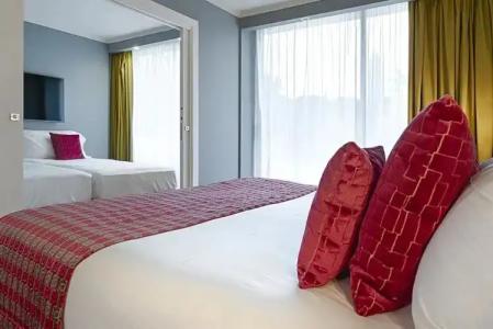 Juliana Cannes - 120