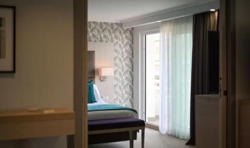 Juliana Cannes - 130