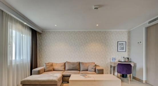 Juliana Cannes - 132