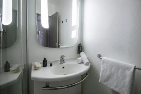 ibis Cannes Plage La Bocca - 8