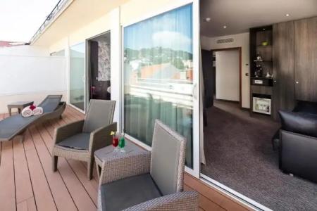 Best Western Premier Le Patio des Artistes Wellness Jacuzzi - 125