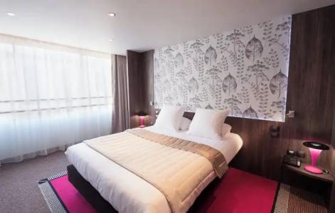 Best Western Premier Le Patio des Artistes Wellness Jacuzzi - 157