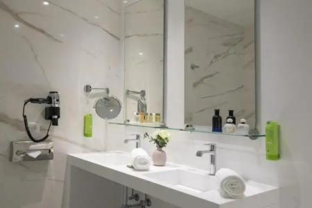 GOLDEN TULIP CANNES de PARIS - 287