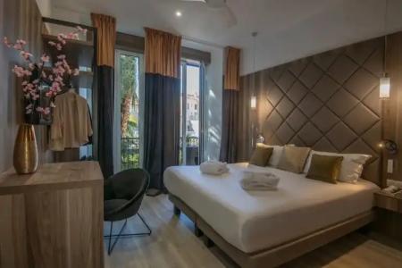 GOLDEN TULIP CANNES de PARIS - 130