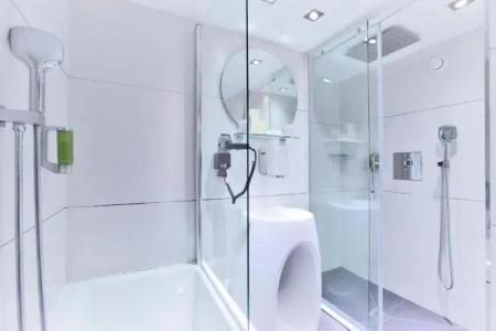 GOLDEN TULIP CANNES de PARIS - 302