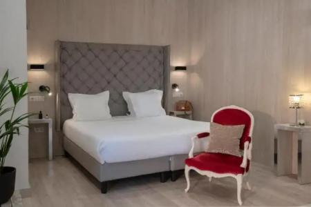 GOLDEN TULIP CANNES de PARIS - 295