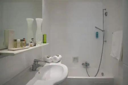 GOLDEN TULIP CANNES de PARIS - 171