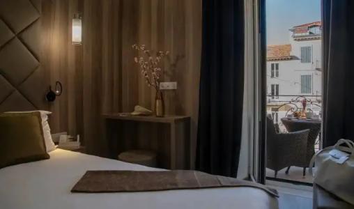 GOLDEN TULIP CANNES de PARIS - 136