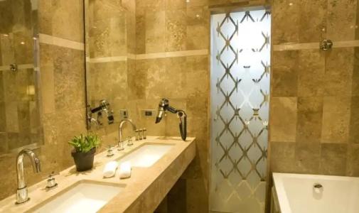 Hôtel du Château & Spa - Les Collectionneurs - 48