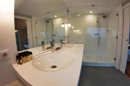 Le Churchill Hôtel & Spa - 43