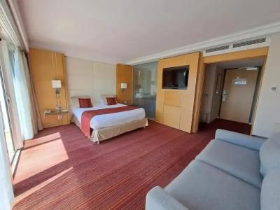 Le Churchill Hôtel & Spa - 2