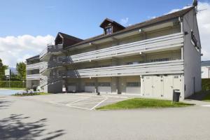 Campanile Chambery, Chambery