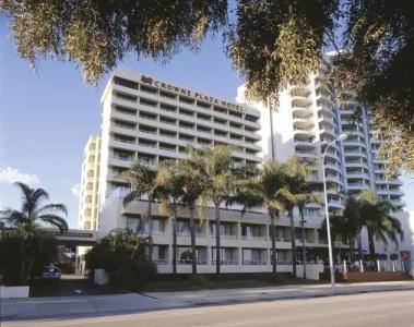 Crowne Plaza Perth, an IHG