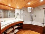 Suite with balcony