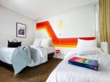 Standard room with mountain view
