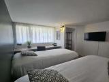 Grand room