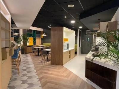 Holiday Inn Clermont Ferrand Centre by IHG - 15