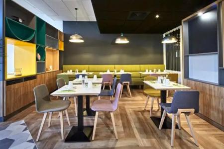 Holiday Inn Clermont Ferrand Centre by IHG - 10