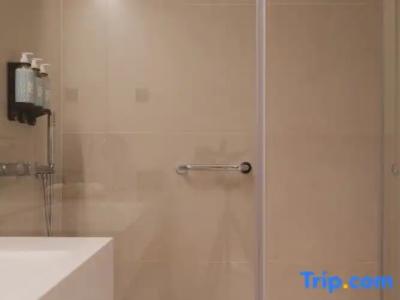 Kyriad Prestige Clermont-Ferrand - 103