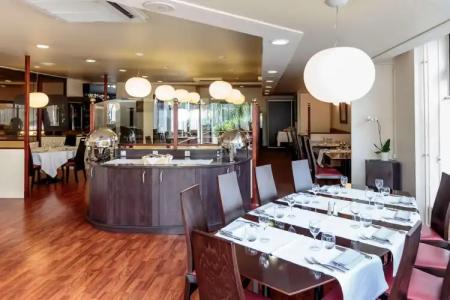 Kyriad Prestige Clermont-Ferrand - 30