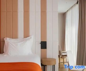 Kyriad Prestige Clermont-Ferrand - 140