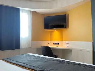 Comfort Clermont Saint Jacques - 56