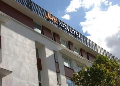 Novotel Suites Clermont Ferrand Polydome - 45