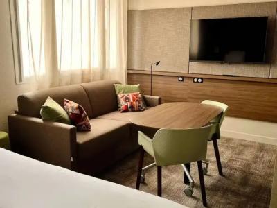 Novotel Suites Clermont Ferrand Polydome - 78