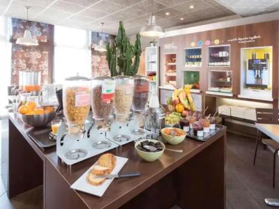 Novotel Suites Clermont Ferrand Polydome - 11