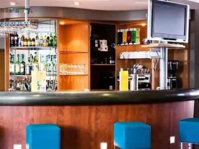 Novotel Suites Clermont Ferrand Polydome - 28