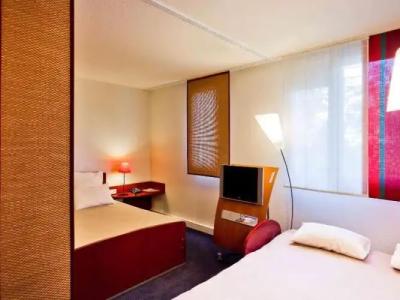 Novotel Suites Clermont Ferrand Polydome - 50