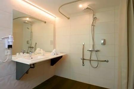 Arc-En-Ciel Colmar Contact - 58