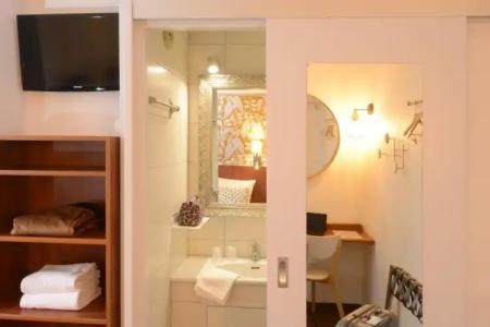 Arc-En-Ciel Colmar Contact - 52