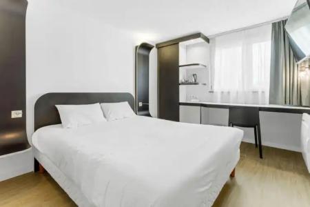 Kyriad Deauville - St Arnoult - 34