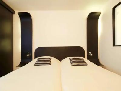 Kyriad Deauville - St Arnoult - 30