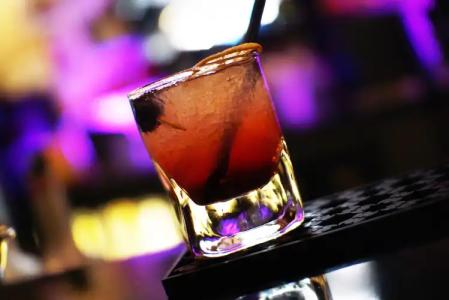 Maison Philippe Le Bon Hôtel, Restaurant & Bar le 19 - 11