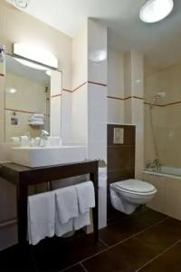 Kyriad Dijon Gare - 47