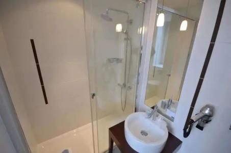 Kyriad Prestige Dijon Centre - 54