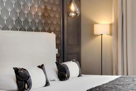 Hôtel des Ducs - 111