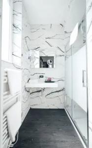 La villa 10 HÔTEL SPA - 49