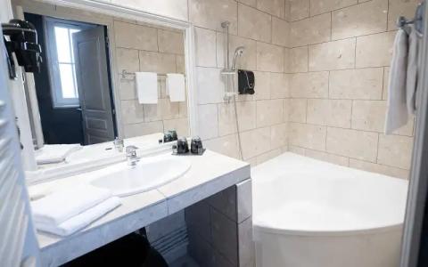 La villa 10 HÔTEL SPA - 37