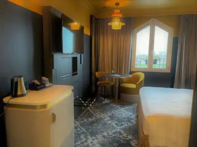 Mercure Honfleur - 49