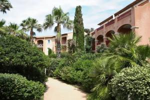 Residence Pierre & Vacances La Pinede, Hyeres