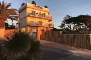 Hôtel Almanarre Plage - Hôtel Eco-Responsable