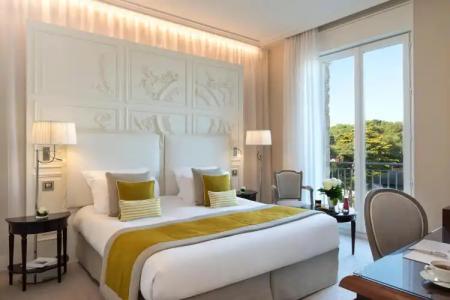 Hôtel Barrière Le Royal La Baule - 44