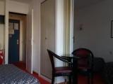Standard Family room with street view