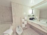 Luxury Suite