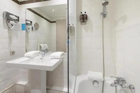 Hôtel Charlemagne by Happyculture - 34