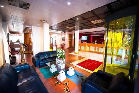 Hôtel Charlemagne by Happyculture - 1