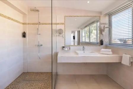 Ibis Styles Menton Centre - 8